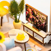 Laden Sie das Bild in den Galerie-Viewer, Book Nook - Rosa Loft