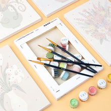 Laden Sie das Bild in den Galerie-Viewer, Mini Malen nach Zahlen 15x20 cm (6 Stück) - Blumenvasen