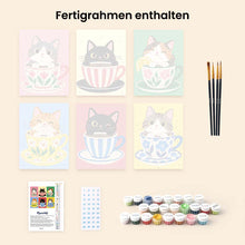 Laden Sie das Bild in den Galerie-Viewer, Mini Serie Malen nach Zahlen 15x20 cm (6 Stück) - Katzen in Teetassen