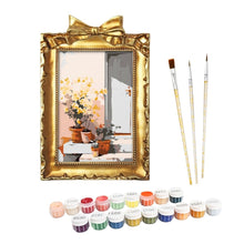 Laden Sie das Bild in den Galerie-Viewer, Mini Malen nach Zahlen mit Rahmen - Innenhof in Blüte Figured'Art