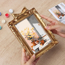 Laden Sie das Bild in den Galerie-Viewer, Mini Malen nach Zahlen mit Rahmen - Innenhof in Blüte