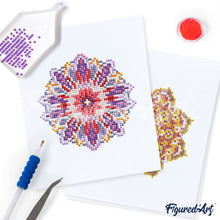 Laden Sie das Bild in den Galerie-Viewer, Mini Serie Diamond Painting - Mandala Kunst