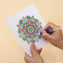Laden Sie das Bild in den Galerie-Viewer, Mini Serie Diamond Painting - Mandala Kunst