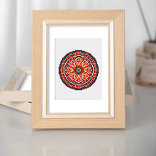 Laden Sie das Bild in den Galerie-Viewer, Mini Serie Diamond Painting - Mandala Kunst