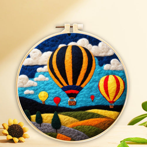 Nadelfilzen Needle Felting - Ballons über einem Feld