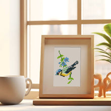 Laden Sie das Bild in den Galerie-Viewer, Mini Serie Diamond Painting - Buntes Vogelparadies