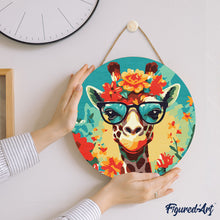 Laden Sie das Bild in den Galerie-Viewer, Malen nach Zahlen auf Holzscheibe - Fantasie-Giraffe und Blumen