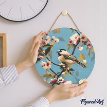 Laden Sie das Bild in den Galerie-Viewer, Malen nach Zahlen auf Holzscheibe - Vogel auf einem Ast