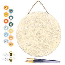 Laden Sie das Bild in den Galerie-Viewer, Malen nach Zahlen auf Holzscheibe - Heilige Familie