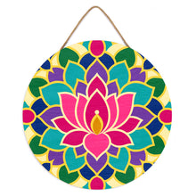Laden Sie das Bild in den Galerie-Viewer, Malen nach Zahlen auf Holzscheibe - Lotus-Mandala