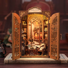Laden Sie das Bild in den Galerie-Viewer, Book Nook - Erinnerungen an die Buchhandlung