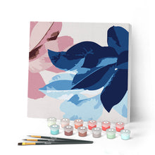 Laden Sie das Bild in den Galerie-Viewer, Mini Malen nach Zahlen mit Rahmen 20x20cm - Bläuliche Blumenatmosphäre