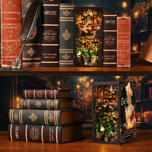 Laden Sie das Bild in den Galerie-Viewer, Book Nook - Magische Höhle