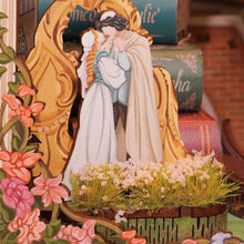 Laden Sie das Bild in den Galerie-Viewer, Book Nook - Shakespeares Verszeilen