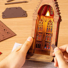 Laden Sie das Bild in den Galerie-Viewer, 3D Puzzle - Geometrische Kathedrale