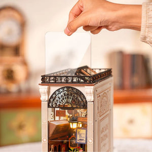 Book Nook - Begegnung in der Arcade