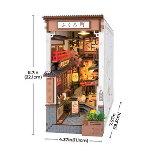 Book Nook - Sakura Weingasse