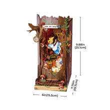 Laden Sie das Bild in den Galerie-Viewer, Book Nook - Alice Abenteuer