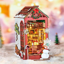 Laden Sie das Bild in den Galerie-Viewer, Book Nook - Weihnachtsinzenario