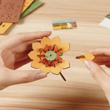 Laden Sie das Bild in den Galerie-Viewer, 3D Puzzle - Goldene Sonnenblume