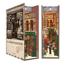 Laden Sie das Bild in den Galerie-Viewer, Book Nook - 84 Charing Cross Road