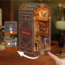 Laden Sie das Bild in den Galerie-Viewer, Book Nook - Raumzeit-Museum