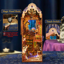 Laden Sie das Bild in den Galerie-Viewer, Book Nook - Magische Bibliothek