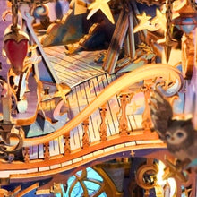 Laden Sie das Bild in den Galerie-Viewer, Book Nook - Raum der Magischen Sterne