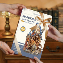 Laden Sie das Bild in den Galerie-Viewer, Book Nook - Die Magische Plattform