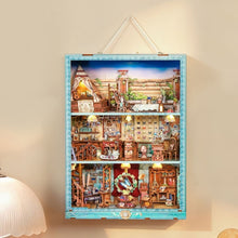 Laden Sie das Bild in den Galerie-Viewer, Book Nook - Reisesammler Figured'Art