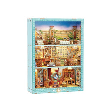 Laden Sie das Bild in den Galerie-Viewer, Book Nook - Reisesammler