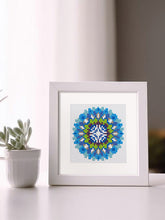 Laden Sie das Bild in den Galerie-Viewer, Mini Serie Diamond Painting - Mandalas
