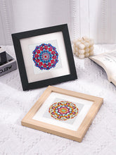 Laden Sie das Bild in den Galerie-Viewer, Mini Serie Diamond Painting - Mandalas