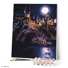 Laden Sie das Bild in den Galerie-Viewer, Harry Potter - Hogwarts-Schloss bei Nacht