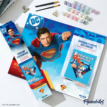 Laden Sie das Bild in den Galerie-Viewer, Superman &amp; Krypto mit Skyline 1