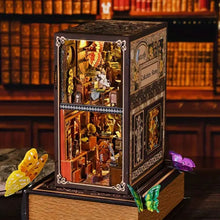 Laden Sie das Bild in den Galerie-Viewer, Book Nook - Schmetterlingszimmer