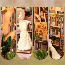 Laden Sie das Bild in den Galerie-Viewer, Book Nook - Mini Gewächshaus