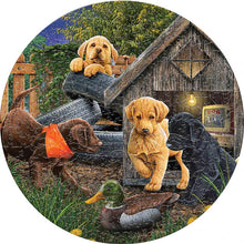 Laden Sie das Bild in den Galerie-Viewer, 2D Holzpuzzle – Hunde bei dem Schuppen