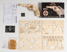 Laden Sie das Bild in den Galerie-Viewer, 3D Puzzle - Pistole Corsac M60