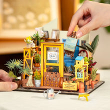 Laden Sie das Bild in den Galerie-Viewer, Miniaturhaus - Cathys Blumenhaus