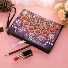 Laden Sie das Bild in den Galerie-Viewer, Tasche Handgelenk Diamond Painting mit Pfau Rot