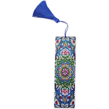 Laden Sie das Bild in den Galerie-Viewer, Lesezeichen Diamond Painting Blume Mandala