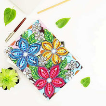 Laden Sie das Bild in den Galerie-Viewer, Notizbuch Diamond Painting Design Blumen