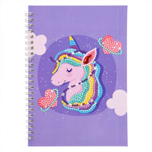 Laden Sie das Bild in den Galerie-Viewer, Notizbuch Diamond Painting Einhorn Violett