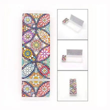 Laden Sie das Bild in den Galerie-Viewer, Stiftbox Diamond Painting Blumen