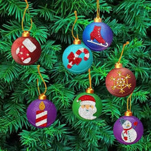 Laden Sie das Bild in den Galerie-Viewer, Anhänger Weihnachtsbaum 10 Stück Set