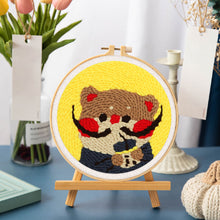 Laden Sie das Bild in den Galerie-Viewer, Punch Needle Kitty Dali mit Bubble Tea