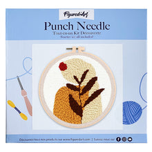 Laden Sie das Bild in den Galerie-Viewer, Punch Needle Blatt und rote Sonne