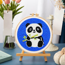 Laden Sie das Bild in den Galerie-Viewer, Punch Needle Baby-Panda