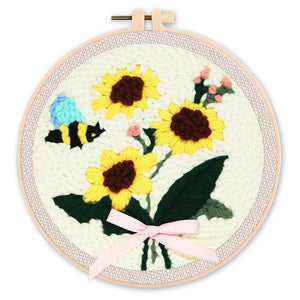 Punch Needle set Eine Biene und Sonnenblumen